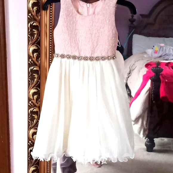 American Princess Dresses | American Princess Dress for Girls Size 2T | Color: Cream/Pink | Size: 2tg | Weren533's Closet